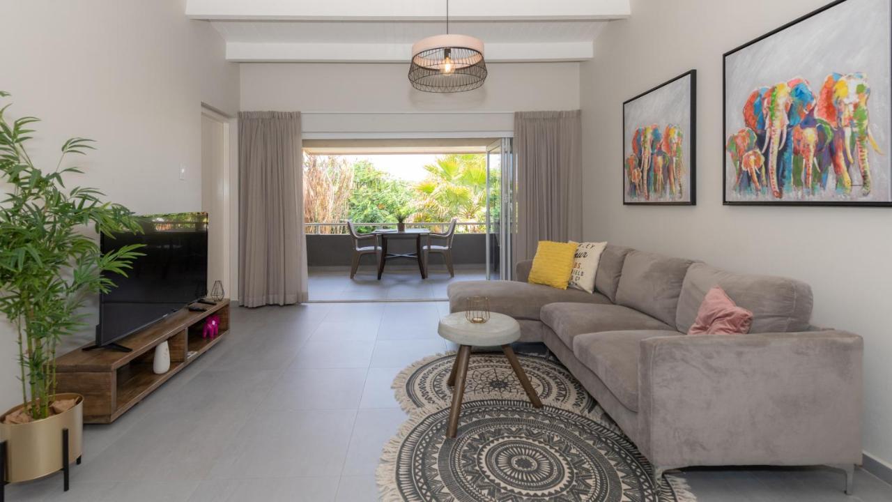 Casa Arte- Exclusive Apartment With Internet And Pool Santa Catharina Экстерьер фото